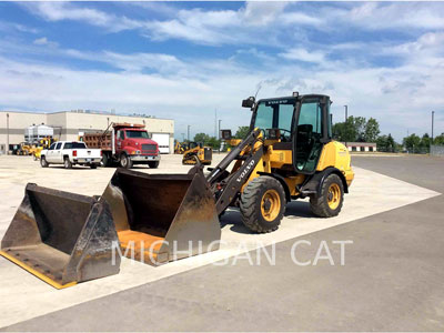 2009 WHEEL LOADERS/INTEGRATED TOOLCARRIERS VOLVO CONSTRUCTION EQUIPMENT L20B