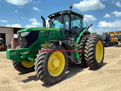 2015 Agriculture - Tractor JOHN DEERE 6215R
