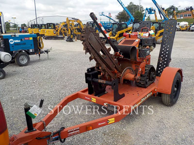 2013 WT- TRENCHER DITCH WITCH (CHARLES MACHINE WORKS) RT12