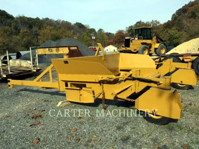2000 FOREST PRODUCTS CATERPILLAR STONE BOX