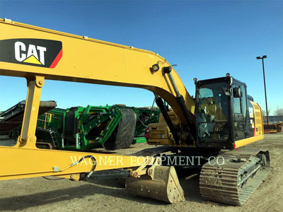 2019 TRACK EXCAVATORS CATERPILLAR 326FL LR