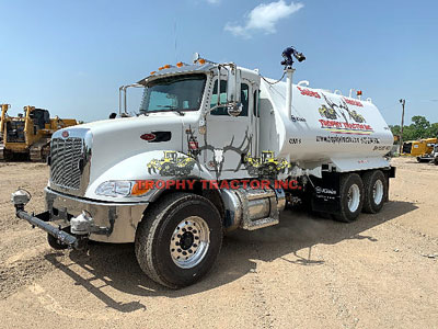 2020 Truck - Water PETERBILT 348