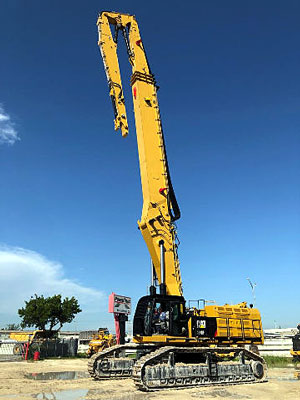 2020 Excavator - High Reach Demolition CATERPILLAR 390FL UHD