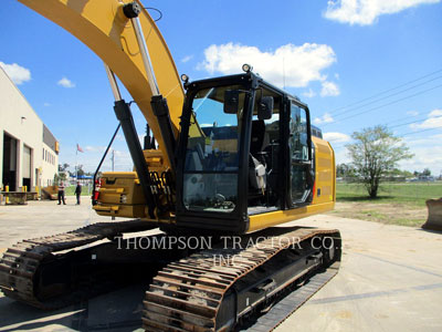 2019 TRACK EXCAVATORS CATERPILLAR 326FL