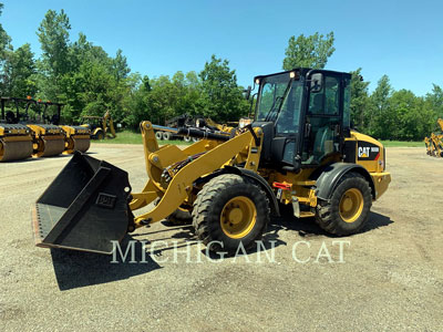 2018 WHEEL LOADERS/INTEGRATED TOOLCARRIERS CATERPILLAR 908M AR