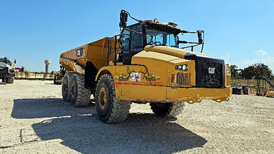 2019 Truck - Articulating CATERPILLAR 740GC