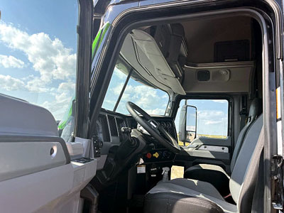 2021 Truck - Conventional Sleeper MACK ANTHEM 64T