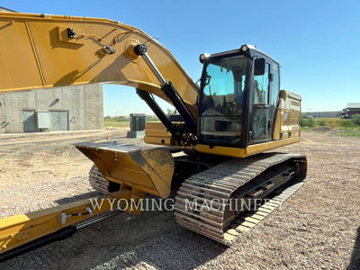 2024 TRACK EXCAVATORS CAT 326