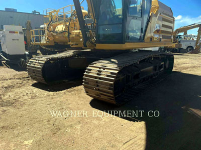 2024 TRACK EXCAVATORS CAT 352