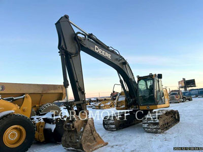 2011 TRACK EXCAVATORS DEERE & CO. 225D