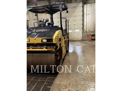 2020 VIBRATORY DOUBLE DRUM ASPHALT CAT CB13