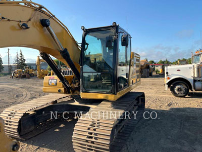 2019 TRACK EXCAVATORS CAT 320