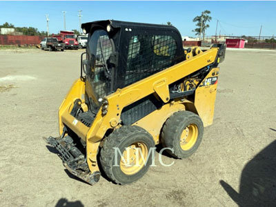 2019 SKID STEER LOADERS CAT 232D