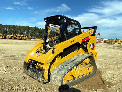 2023 COMPACT TRACK LOADER CAT 289D3