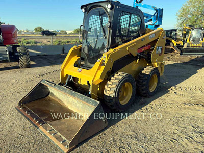 2023 SKID STEER LOADERS CAT 236D3