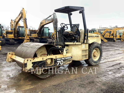 1997 VIBRATORY SINGLE DRUM SMOOTH INGERSOLL-RAND SD70D