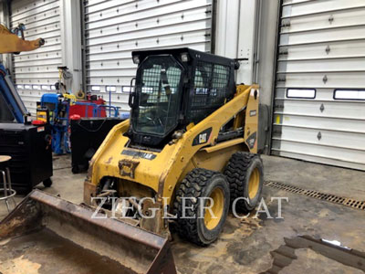 2011 SKID STEER LOADERS CAT 236B3