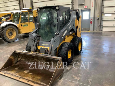 2016 SKID STEER LOADERS DEERE & CO. 318G