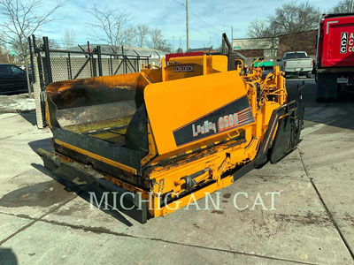 2002 ASPHALT PAVERS LEE-BOY L8500