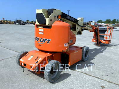 2015 LIFT - BOOM JLG INDUSTRIES, INC. E400AJPN