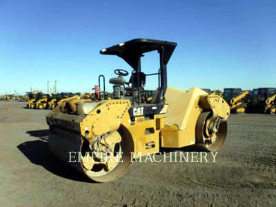 2015 VIBRATORY DOUBLE DRUM ASPHALT CAT CB64