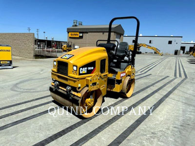 2018 VIBRATORY DOUBLE DRUM ASPHALT CAT CB24B