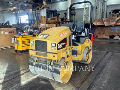 2018 VIBRATORY DOUBLE DRUM ASPHALT CAT CB24B