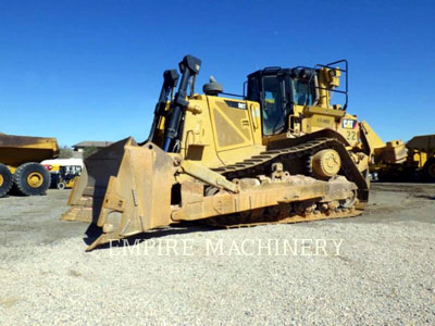 2011 TRACK TYPE TRACTORS CAT D8T